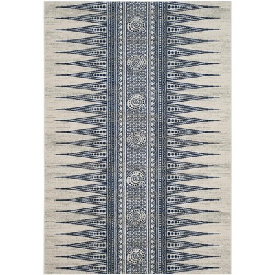 Evoke EVK226 Power Loomed Indoor Rugs - Safavieh