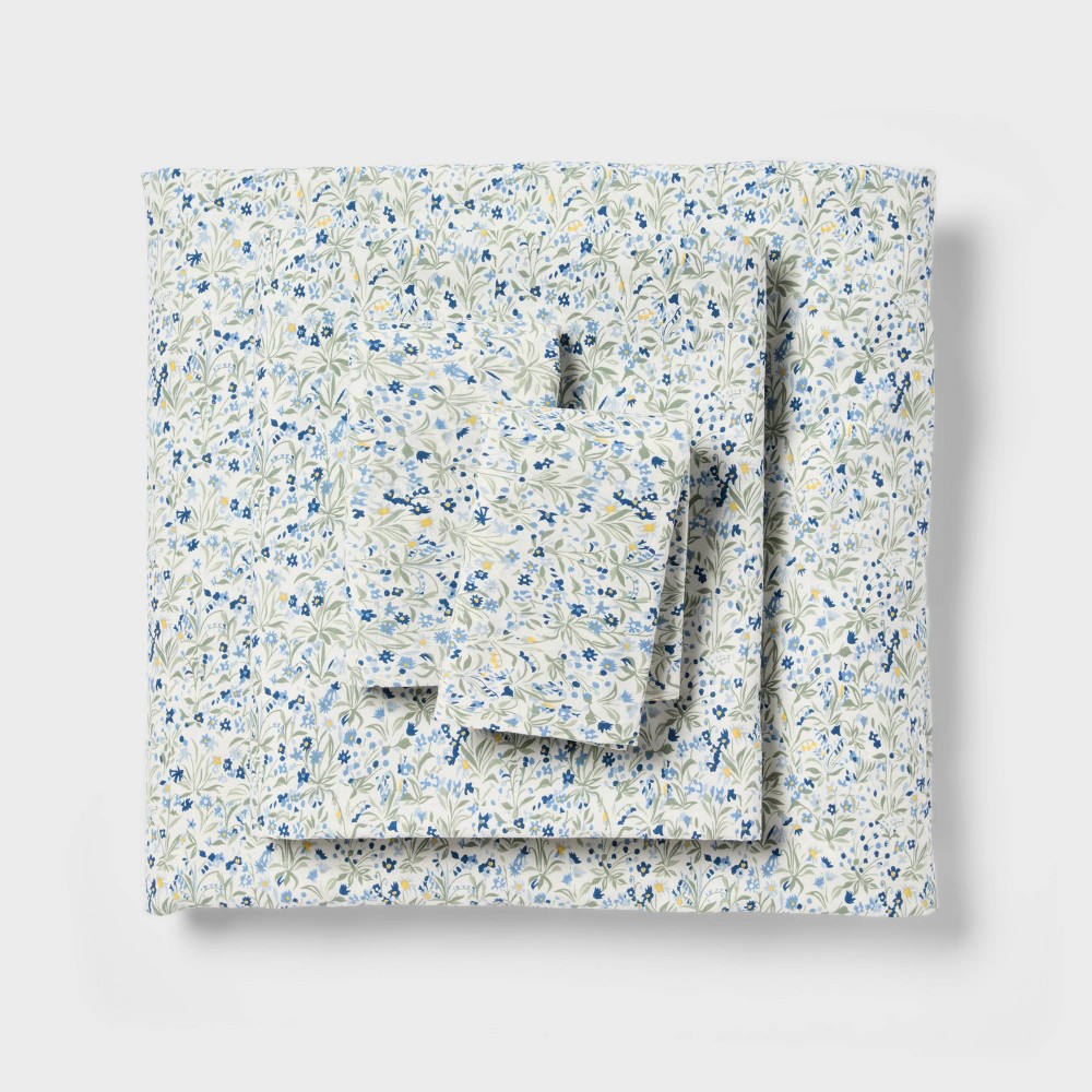 Queen 100% Cotton Sheet Set Sky Blue Floral - Room Essentials™