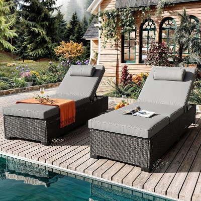 WhizMax Elegant Wicker Sun Lounger Outdoor Chaise Lounge Set of 2 with Adjustable Backrests For Sunbathing