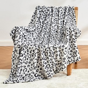 Christmas Blanket Soft Cozy Leopard Print,Warm Blanket Christmas Gift. - 1 of 4