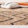 Kilim KLM750 Hand Loomed Area Rug  - Safavieh - 4 of 4