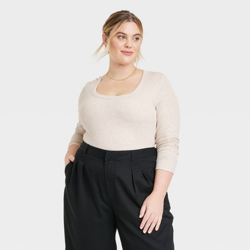 Scoop Neck Rib Top Beige