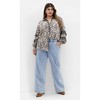 Women's Plus Size Dreamweaver Shirt - ivory | CITY CHIC - 2 of 4