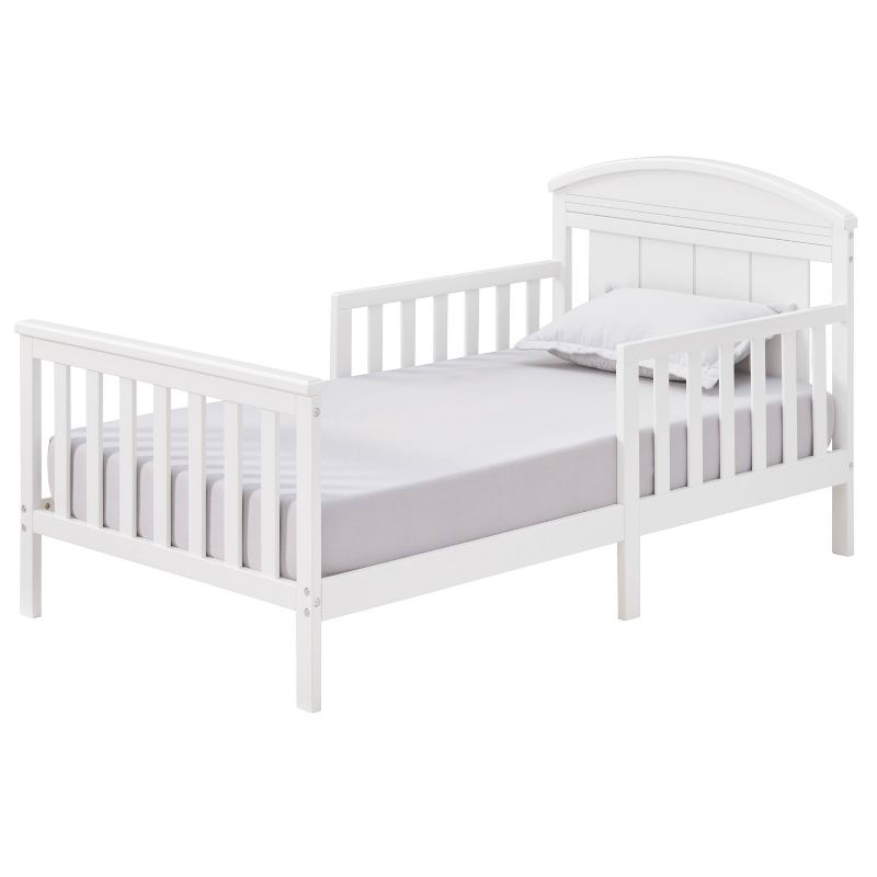 Oxford Baby Baldwin Wood Toddler Bed, 1 of 4