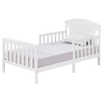 Oxford Baby Baldwin Wood Toddler Bed