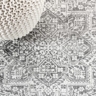 Light Grey Synthetic Medallion 4' x 6' Area Rug