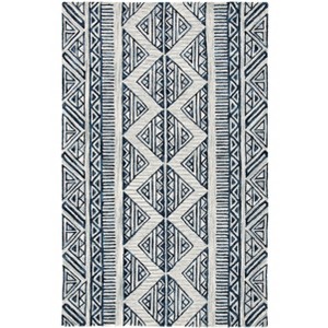 Metro MET452 Hand Tufted Indoor Rug - Safavieh - 1 of 4
