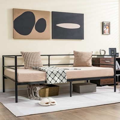 Daybed without deals frame