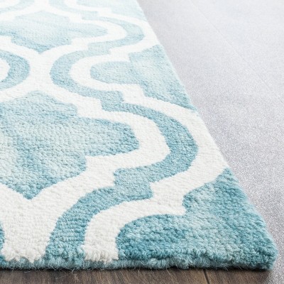 Turquoise & Ivory Hand-Tufted Wool Area Rug 8' x 10'