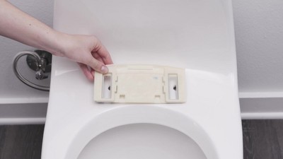 White Round Advanced Heated Bidet Toilet Seat with Stainless Steel Nozzle