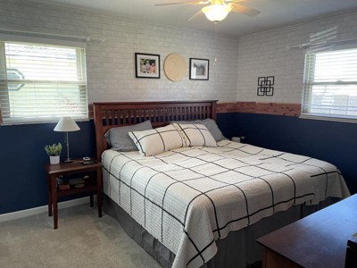 Guest review image 1 of 2, zoom in