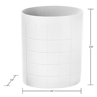 Polar White Resin Small Bathroom Trash Can