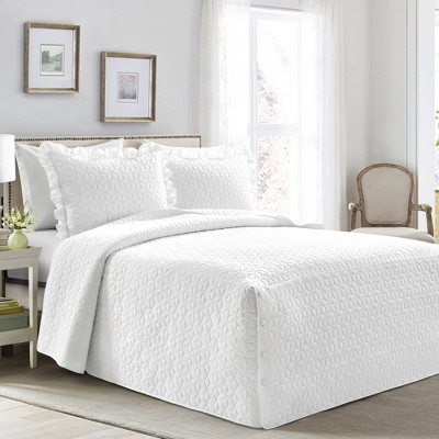 white bedspread queen target