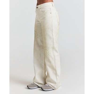 Samii Ryan | Smiley® Garden Straight Leg Jean, White, Large, 4
