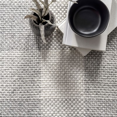 Ellis Farmhouse Plaid 5'x8' Gray Synthetic Easy-Care Area Rug