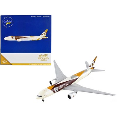 Boeing 747SP Commercial Aircraft Trans World Airlines - Boston Express  White w/Red 1/400 Diecast Model Airplane by GeminiJets