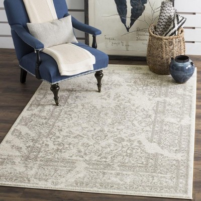 Ivory and Silver Floral Rectangular 5' x 7' Area Rug