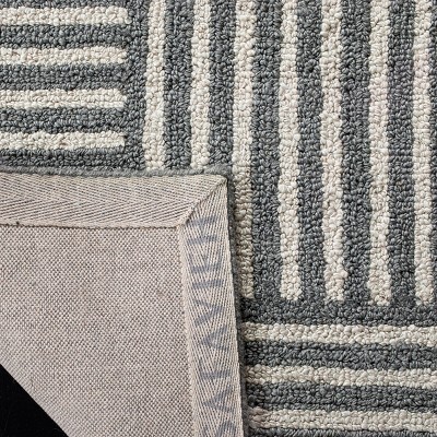 Gray Geometric Tufted Wool and Viscose Area Rug 4' x 6'