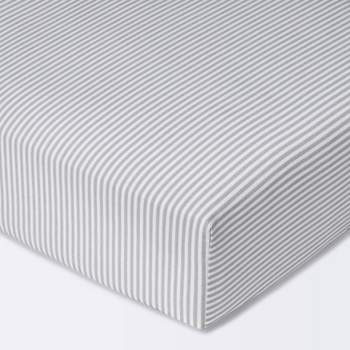 Fitted Crib Sheet Stripe - Cloud Island™ - White/Gray