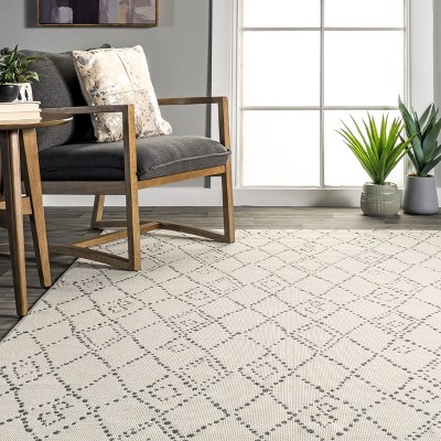 Beige Synthetic Diamond Pattern 5x8 Area Rug
