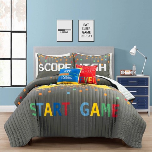 Video Games Reversible Comforter Set –