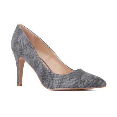 Fashion To Figure Women's Mona Pump - Wide Width