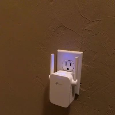 user image by Mike, TP-Link AC750 Wi-Fi Range Extender - White (RE205)
