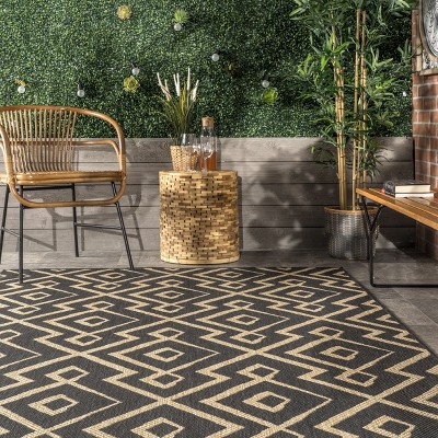 Charcoal Trellis Reversible Synthetic Area Rug - Easy Care, 5x8 Feet