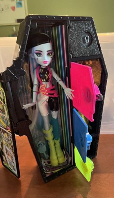 Monster High 12.75'' Skulltimate Secrets Neon Frights Draculaura Fashion  Doll : Target