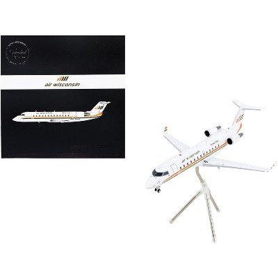 Boeing 747SP Commercial Aircraft Trans World Airlines - Boston Express  White w/Red 1/400 Diecast Model Airplane by GeminiJets