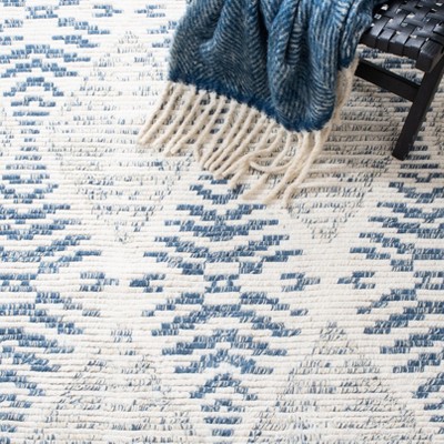 Hand-Knotted Woolen Bliss Blue Rectangular 6' x 9' Area Rug