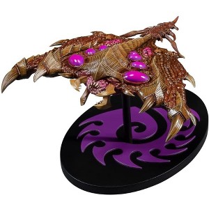 Dark Horse Comics Starcraft Zerg Brood Lord Mini Replica - 1 of 3