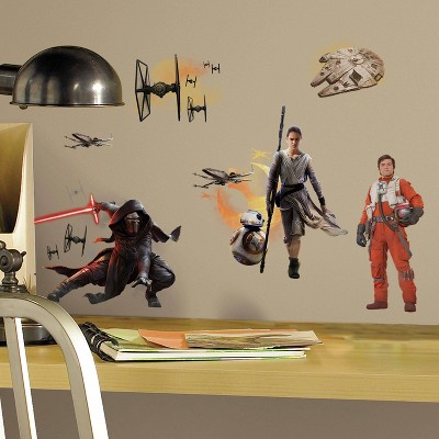 Star Wars: The Force Awakens Ep VII Ensemble Cast Peel and Stick Wall Decal - RoomMates