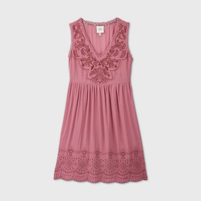 rose shift dress