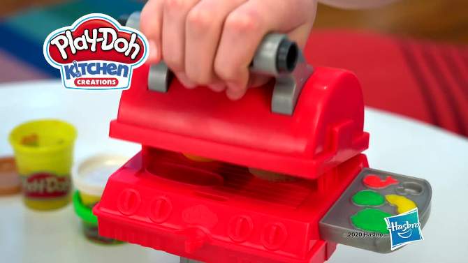 Play-Doh Kitchen Creations Grill &#39;n Stamp Playset, 2 of 14, play video