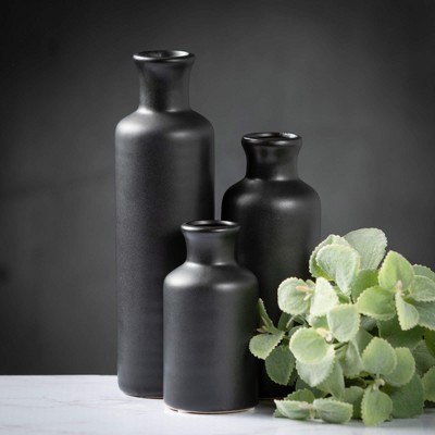 Modern Matte Black Ceramic Vase Trio for Elegant Table Decor