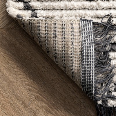 Carlina Beige Geometric Soft Shag Fringe 4' x 6' Area Rug