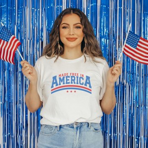 Simply Sage Market Made Free In America Short Sleeve Tee - 1 of 4