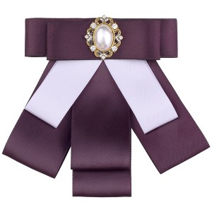 Elerevyo Women's Pre-tied Bowknot Elegant Rib Bow Brooch - 1 of 4