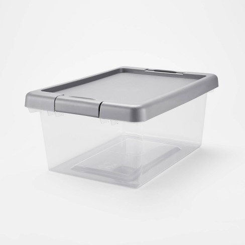 Really Good Stuff Small Clear Plastic Stackable Storage Tubs with Locking Lid