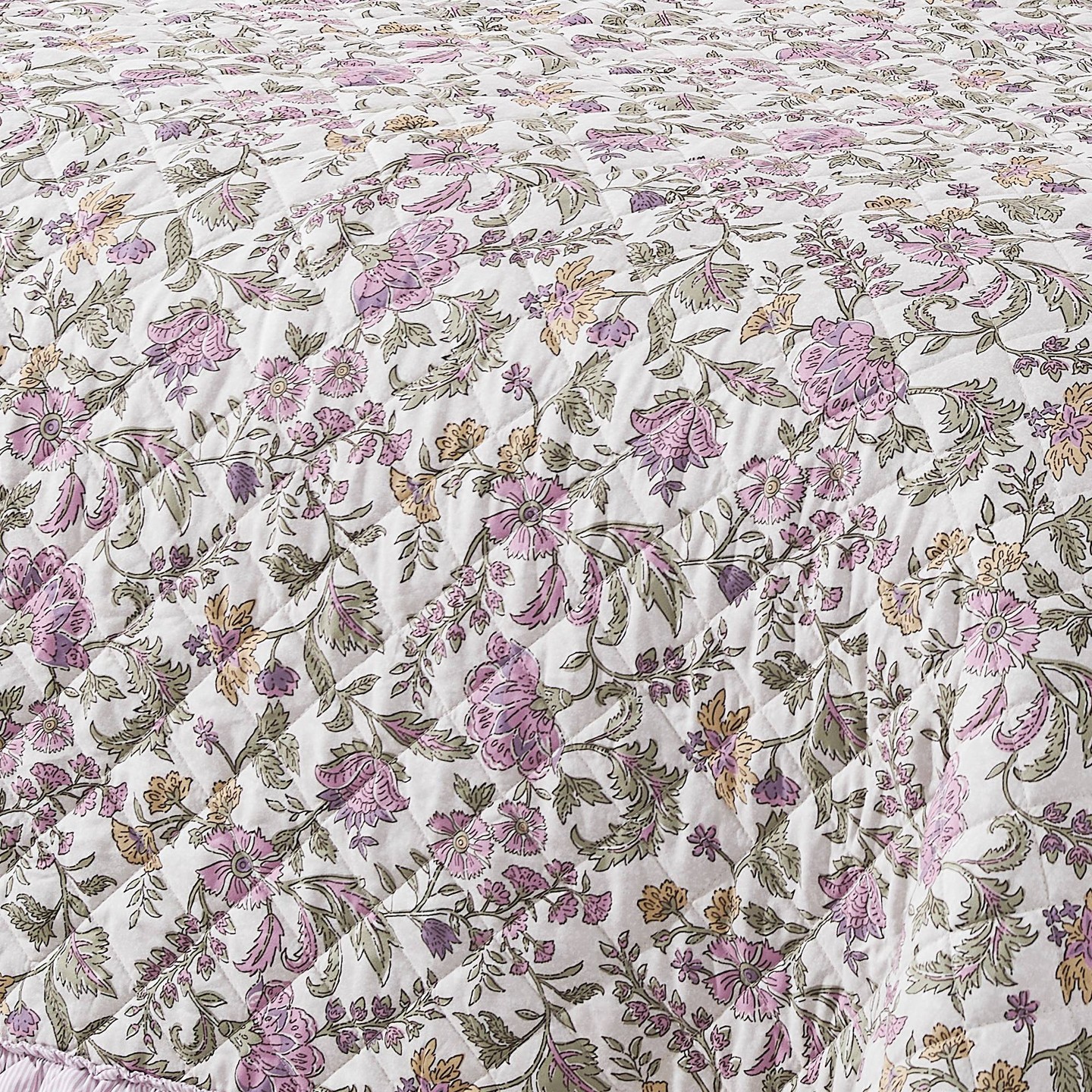 Покрывала Lush Decor King/California King Lola Block Print Ruffle Reversible Floral Quilts Purple, цвет: С принтом — фото 6