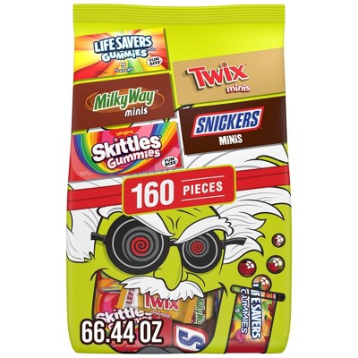 Assorted Halloween Chocolate and Gummy Candy Variety Pack - 66.44oz/160ct