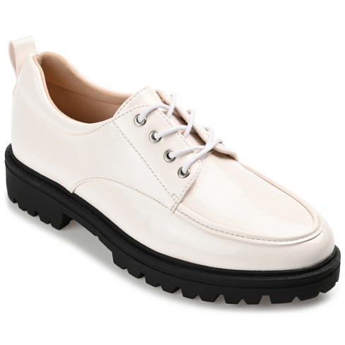 Wide width oxford hot sale shoes womens