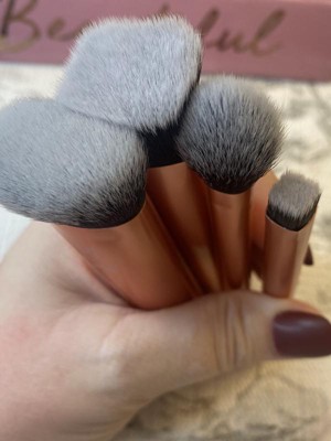 Buy 4 DRY BRUSHES SET online for 22,50€