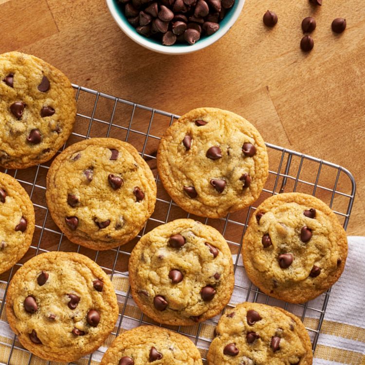 Nestle Toll House Ultimates Chocolate Chip Lovers Cookie Dough - 16oz/12ct, 4 of 11