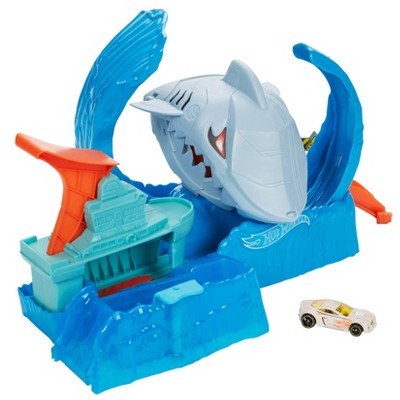 hot wheels city ultimate garage with shark attack
