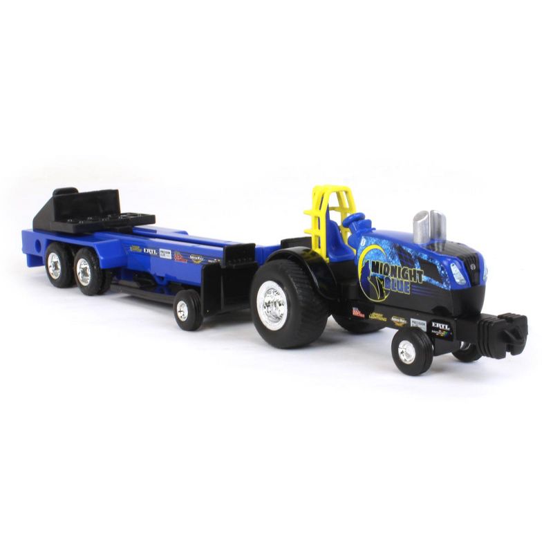 1/64 New Holland "Midnight Blue" Pulling Tractor with Pulling Sled, 37940-2, 2 of 7