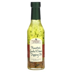 Stonewall Kitchen Roasted Garlic & Onion Dipping Oil, 8 fl oz (236 ml) - 1 of 3