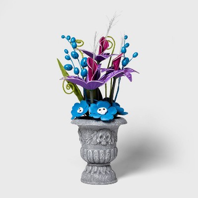 Ghoulish Garden Dungeon Lilies Halloween Artificial Plant - Hyde & EEK! Boutique™