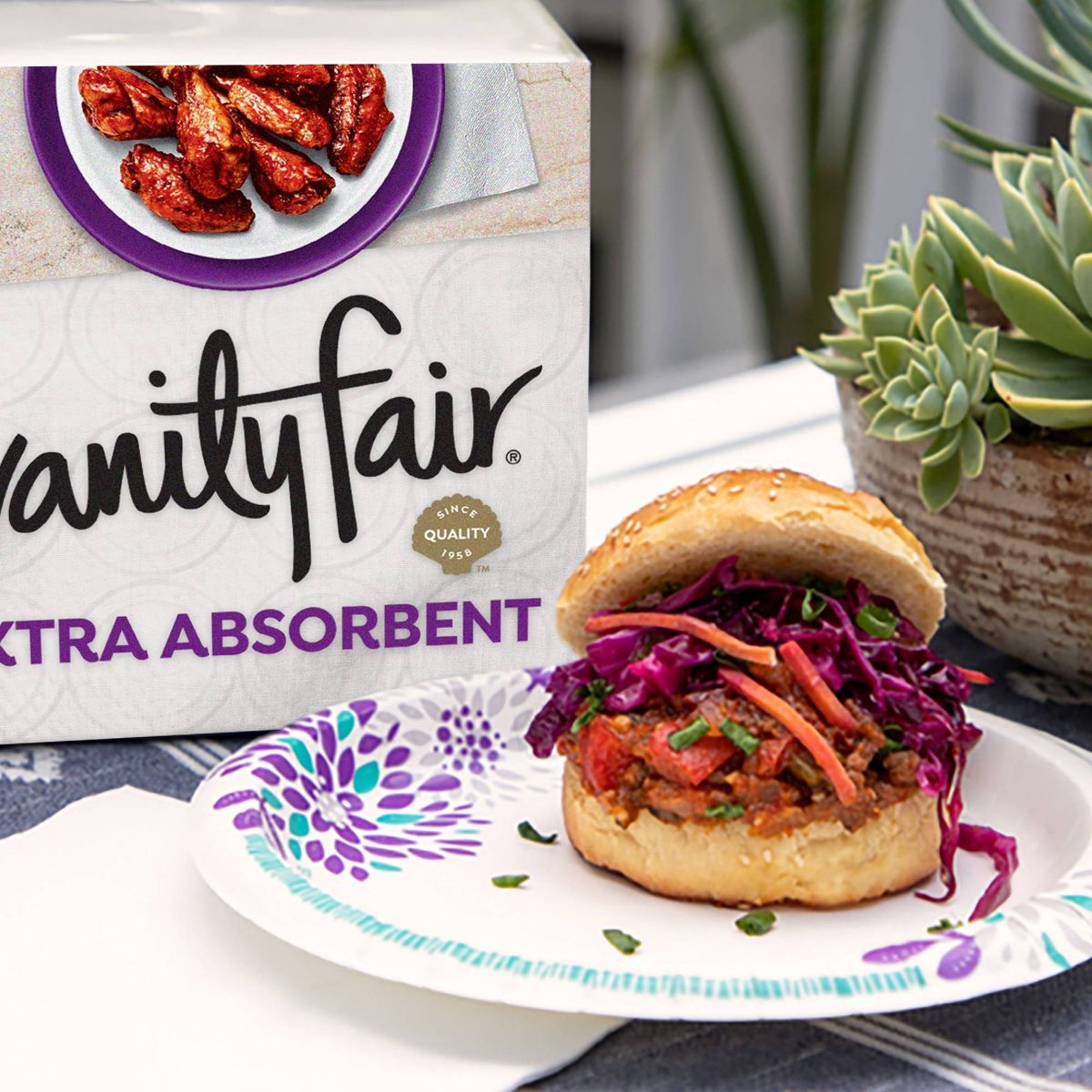 Vanity Fair Extra Absorbent Disposable Napkins - thumbnail 3